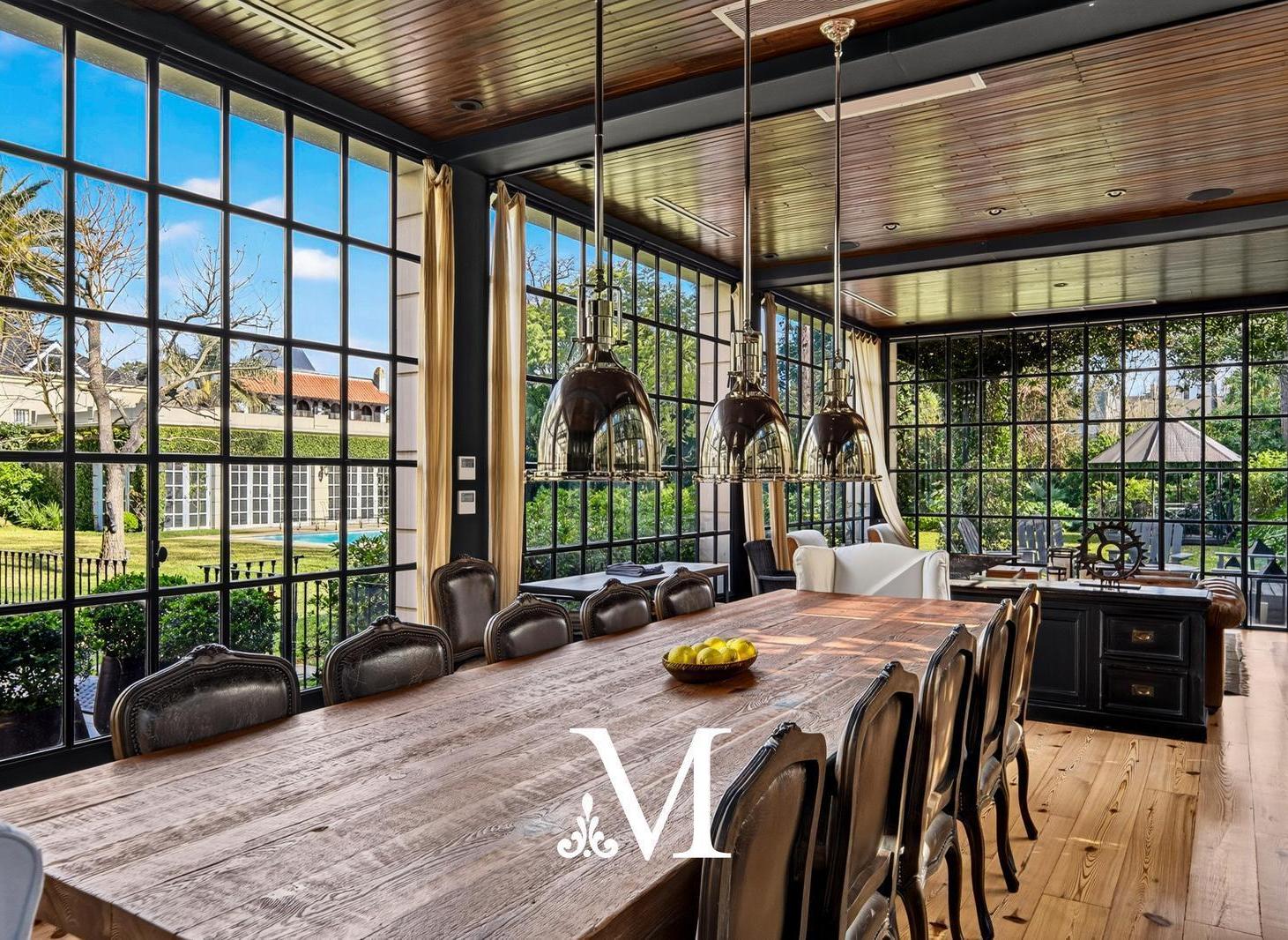 Foto de Venta Casa Martinez Estilo Francés en Cul-de-Sac sobre lote de 1900m2, imagen 4