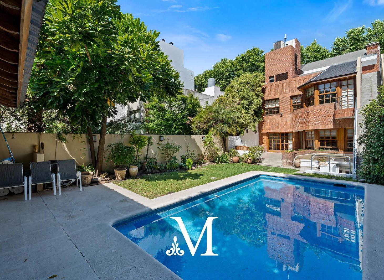 Foto de CASA - VENTA - 710 M2 - 4 DORMITORIOS - JARDIN CON PILETA - 6 COCHERAS, imagen 5