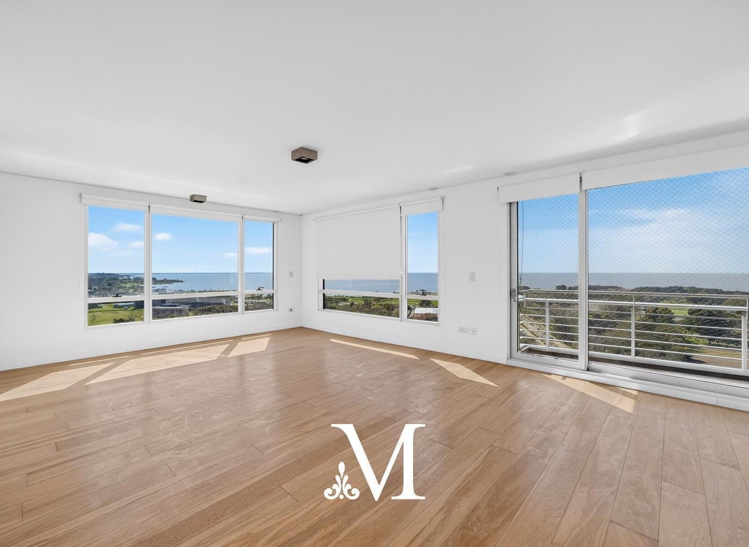 Foto de Venta Departamento- 5 ambientes con dependencia- Vista al rio- Piso, imagen 5