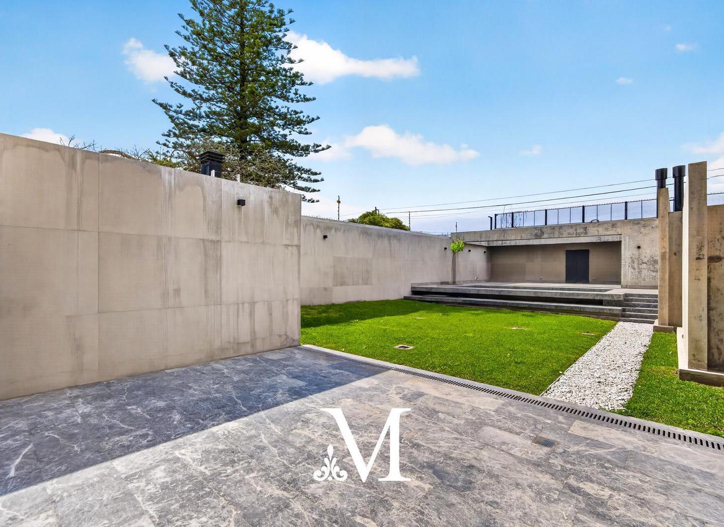 Foto de Departamento tipo casa en Barrio Parque 5 ambientes con jardin, pileta, imagen 5