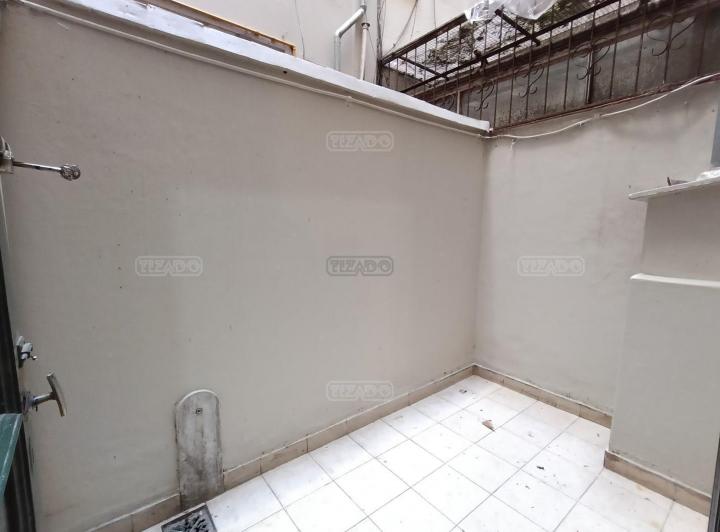 2 AMBIENTES Y MEDIO EN RECOLETA. PEÑA Y LAPRIDA. PB AL FRENTE CON PATIO. MUCHO ESTILO Y LUZ. GRAN UB 4