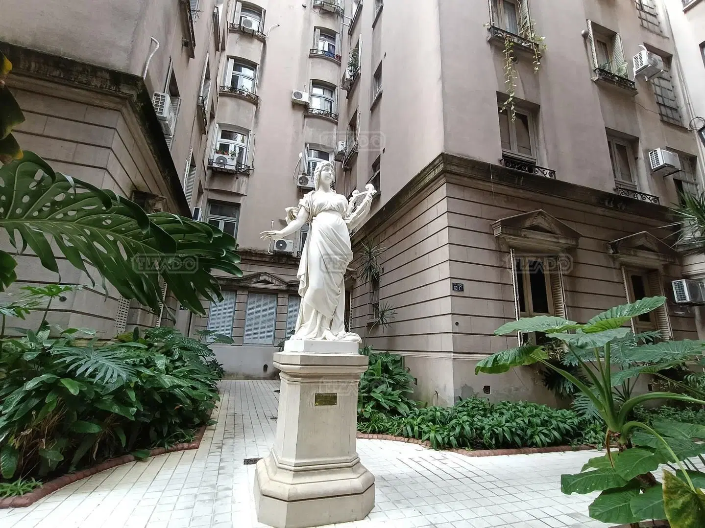 Departamento  en Venta en San Nicolás, Capital Federal, Buenos Aires 2