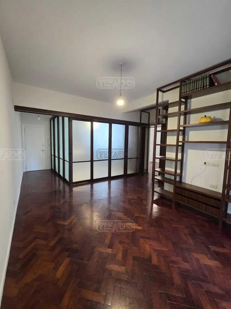 Alquiler en Belgrano, Capital Federal. 3 ambientes impecable, con balcón. 2do piso por escalera 5