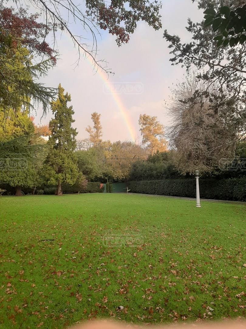Foto de Casa con impactante jardin en Venta Del Viso, imagen 5
