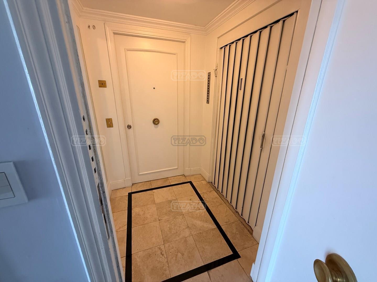 Foto de Departamento Semipiso en Venta en Recoleta, Capital Federal, Buenos, imagen 2