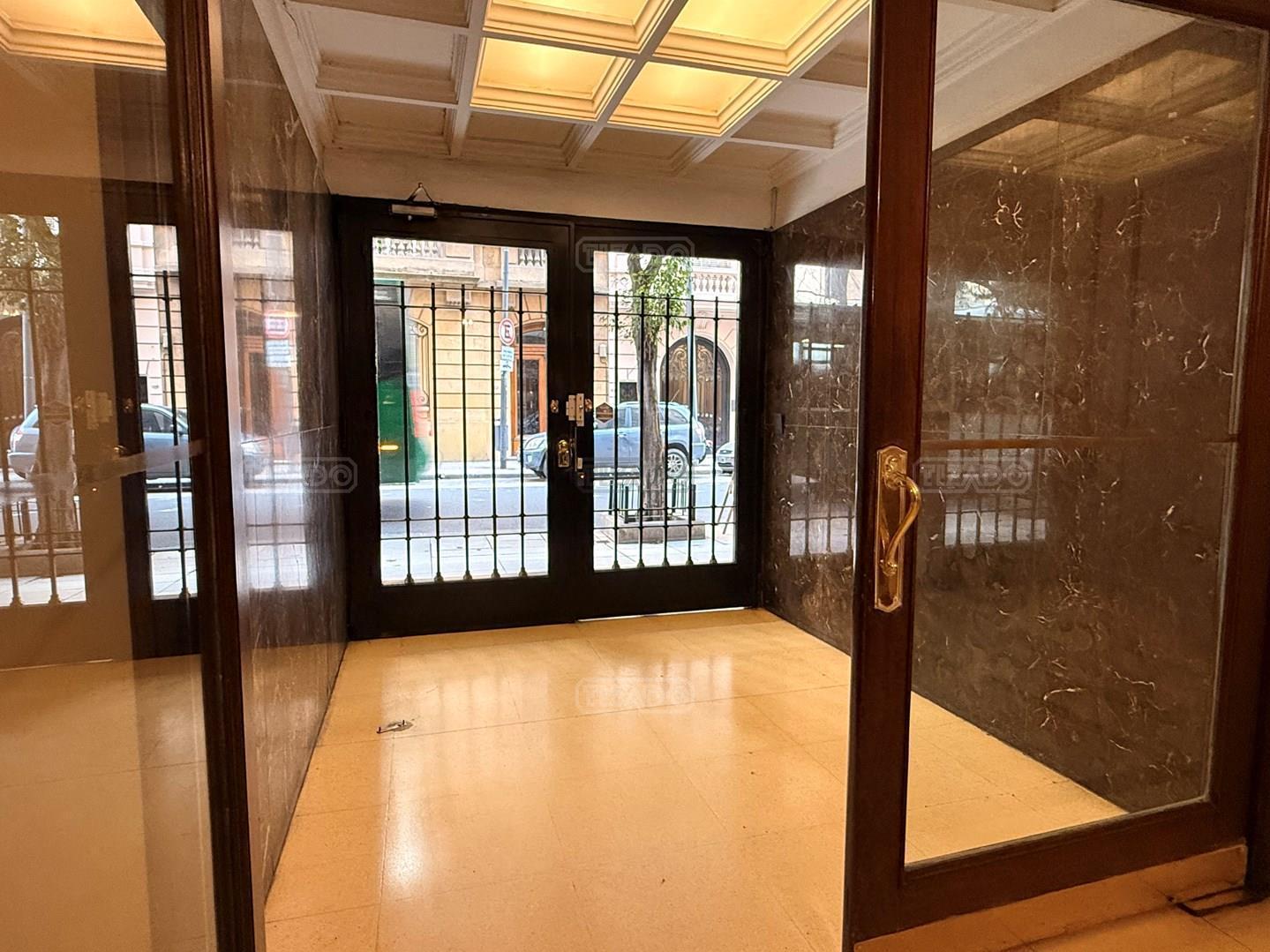 Foto de Departamento Semipiso en Venta en Recoleta, Capital Federal, Buenos, imagen 1