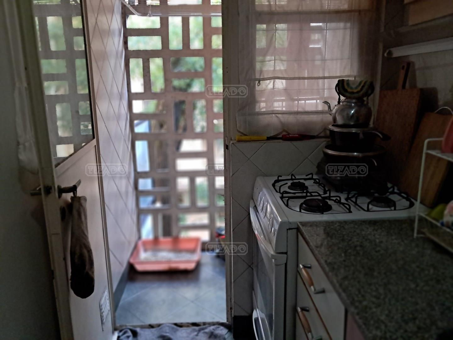 Foto de 2 Ambientes en venta en Recoleta. BILLINGHURST y Peña. Muy buen estado, imagen 3