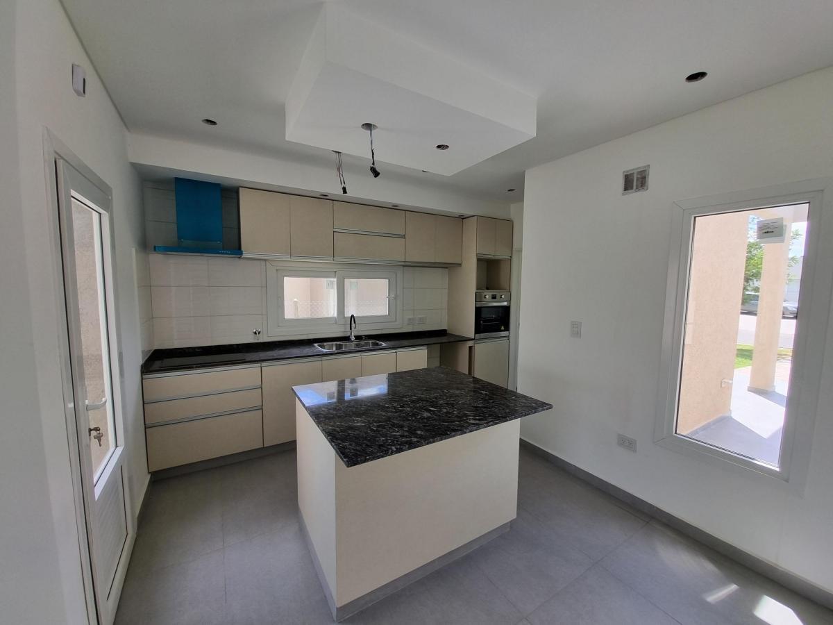 Foto de SAN FELIPE CANNING!!! 3 DORMITORIOS!!! LOTE INTERNO Y PISO RADIANTE!!!, imagen 4