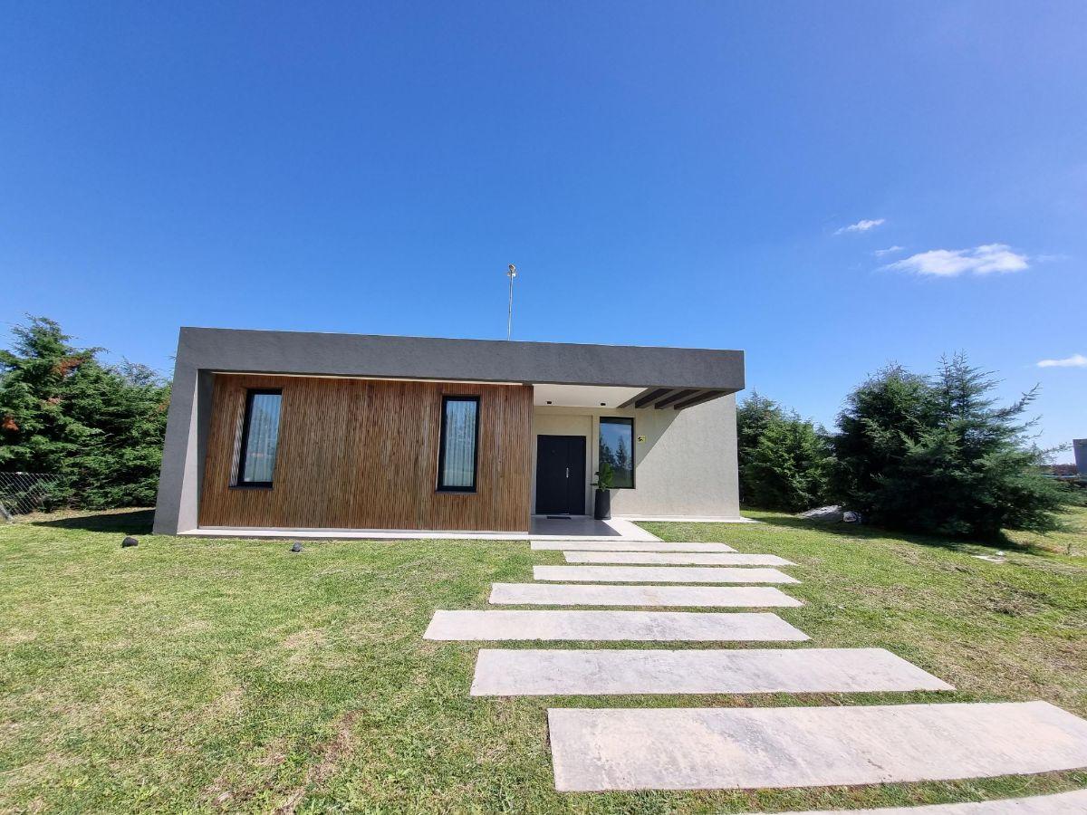 Foto de CASA EN ALQUILER EN BELLEVILLE DE CANNING!! 3 DORMITORIOS + ESCRITORIO!! IMPECABLE!!, imagen 2