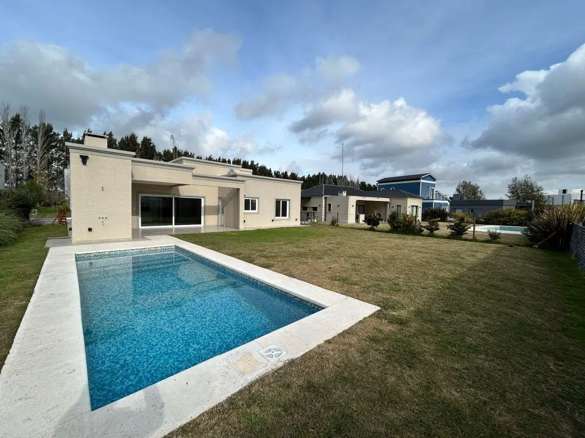 CASA LA VENTA EN SANTA INES DE CANNING!!! 3 DORMITORIOS Y PISCINA!!! LOSA RADAINTE!!! ESCUCHA OFERTA 4