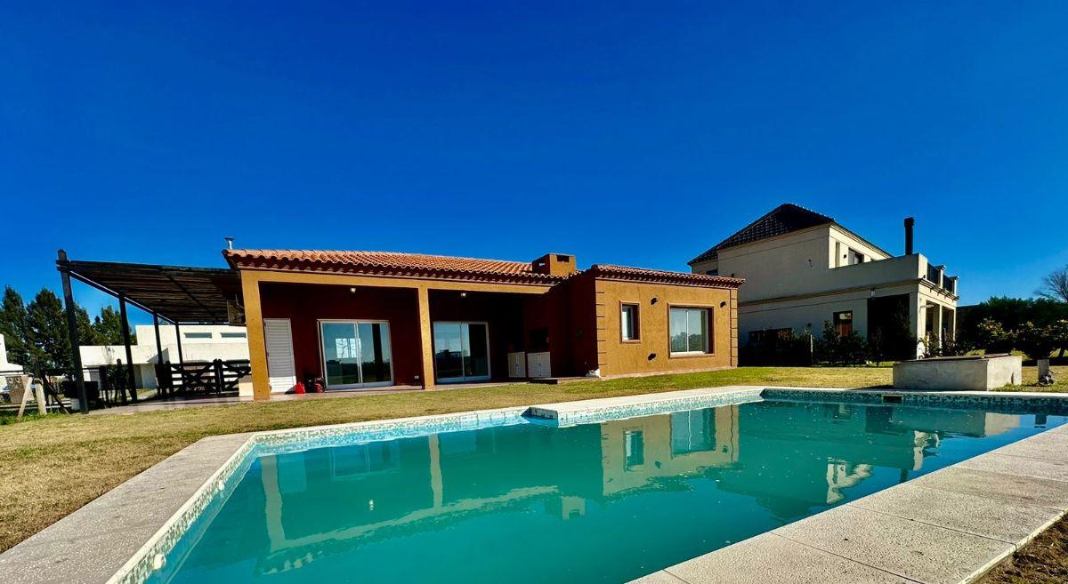 Foto de CASA EN VENTA EN SANTA INES DE CANNING!!! 3 DORMITORIOS, PISCINA Y, imagen 5