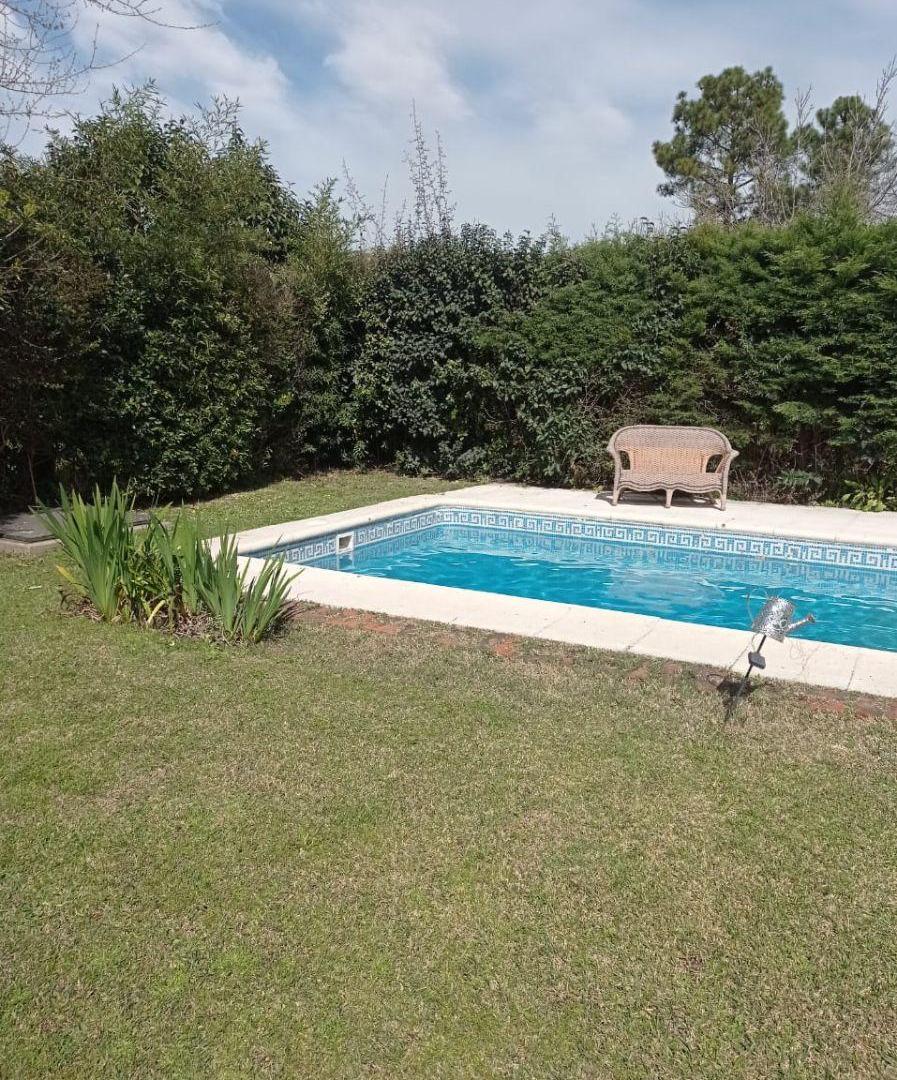 Foto de CASA EN VENTA EN CAMPOS DE ECHEVERRIA!! APTO CREDITO CON 4 DORMITORIOS, imagen 3