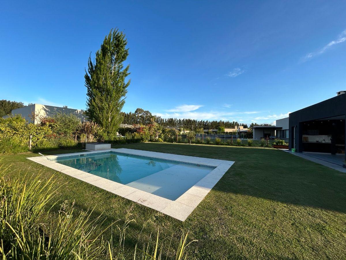 Foto de CASA EN DON JOAQUIN DE CANNING!!! 3 DORMITORIOS, PISCINA Y LOSA, imagen 5