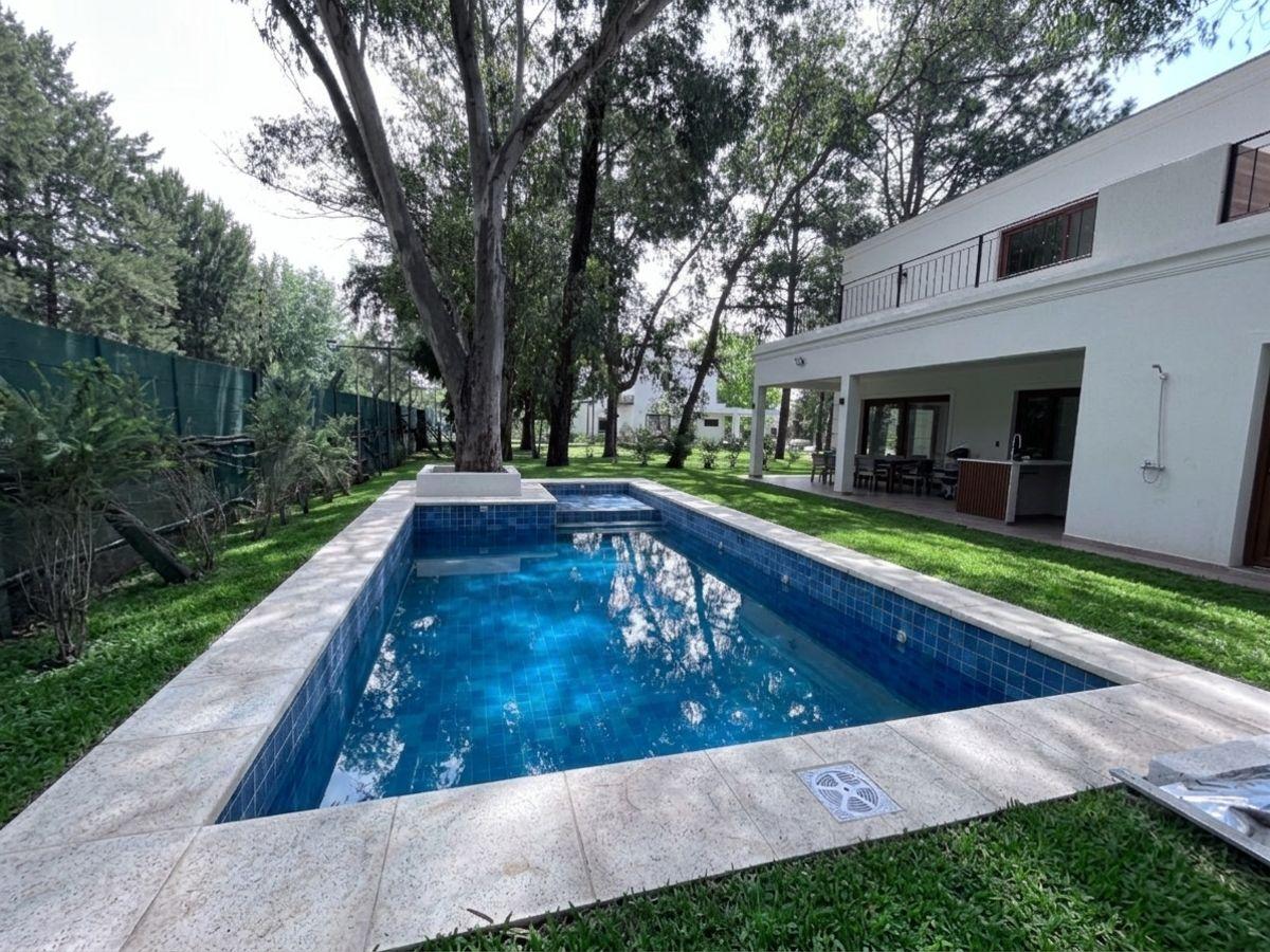 Foto de CASA EN VENTA EN SAINT THOMAS OESTE!!! ACEPTA FINANCIACION U OFERTA, imagen 5