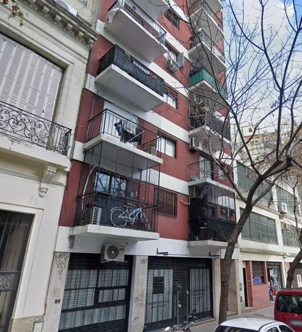 VENTA DEPARTAMENTO 2 AMBIENTES CON AMPLIO JARDIN. ALMAGRO 5