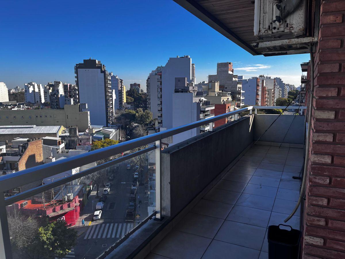 Foto de VENTA SEMI PISO 4 AMBIENTES CON COCHERA CUBIERTA. CABALLITO, imagen 4