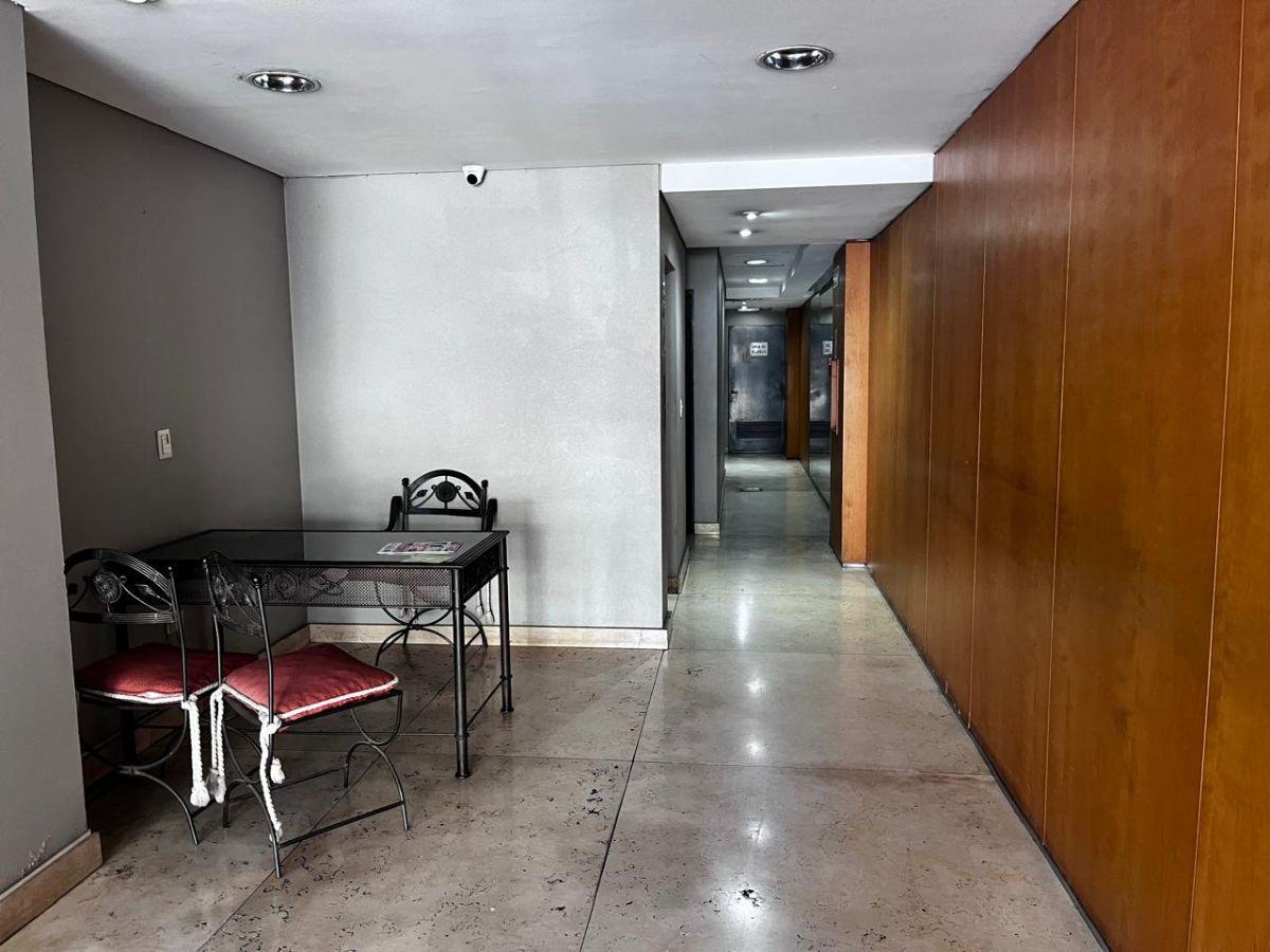 Foto de VENTA SEMIPISO 4 AMBIENTES CON BALCÓN AL FRENTE. CABALLITO, imagen 3