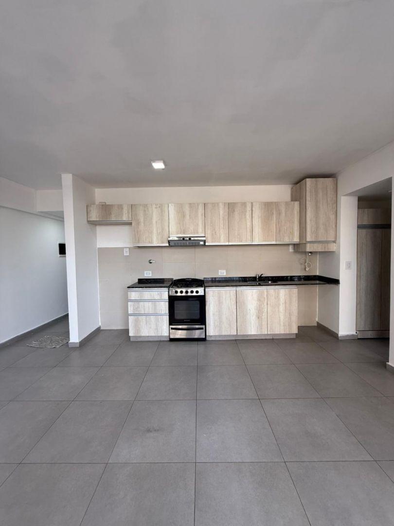 Foto de Alquiler departamento 2 ambientes Ciudadela, imagen 1