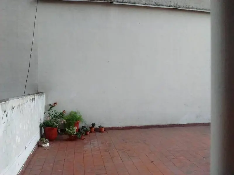 Departamento en Centro de Moron 5