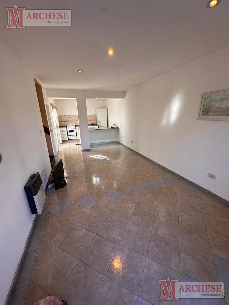 PH en Venta Triplex - Ituzaingo Sur 1