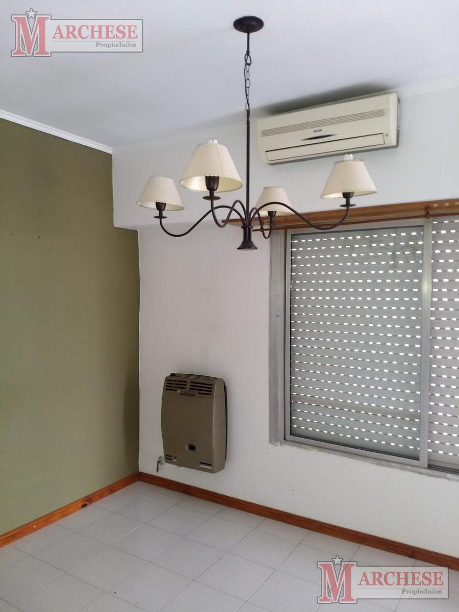 Casa 4 Ambientes en Venta en Pehuajo 1