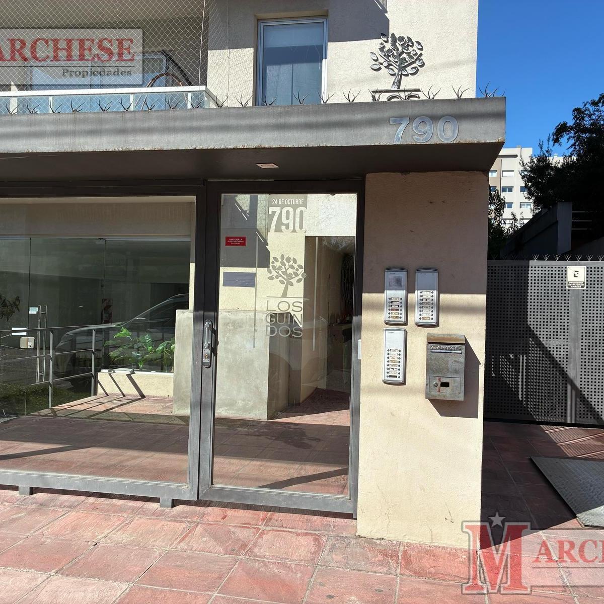 Departamento 3 Ambientes a Estrenar en Venta en Ituzaingó Sur 2