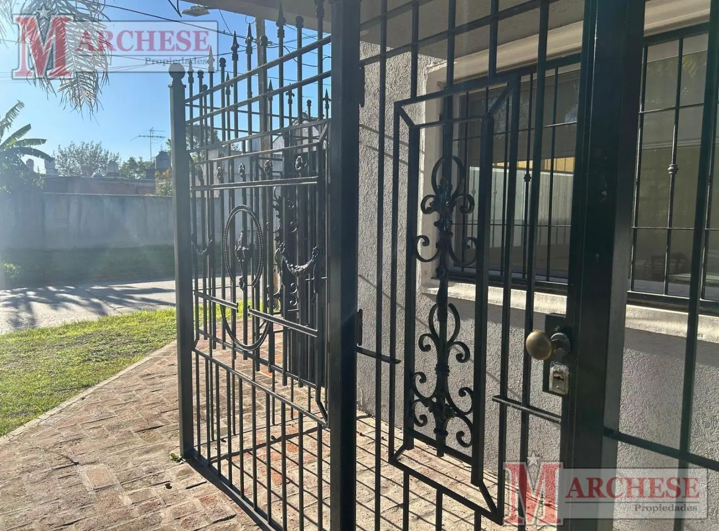 Casa de 4 ambientes en VENTA 1