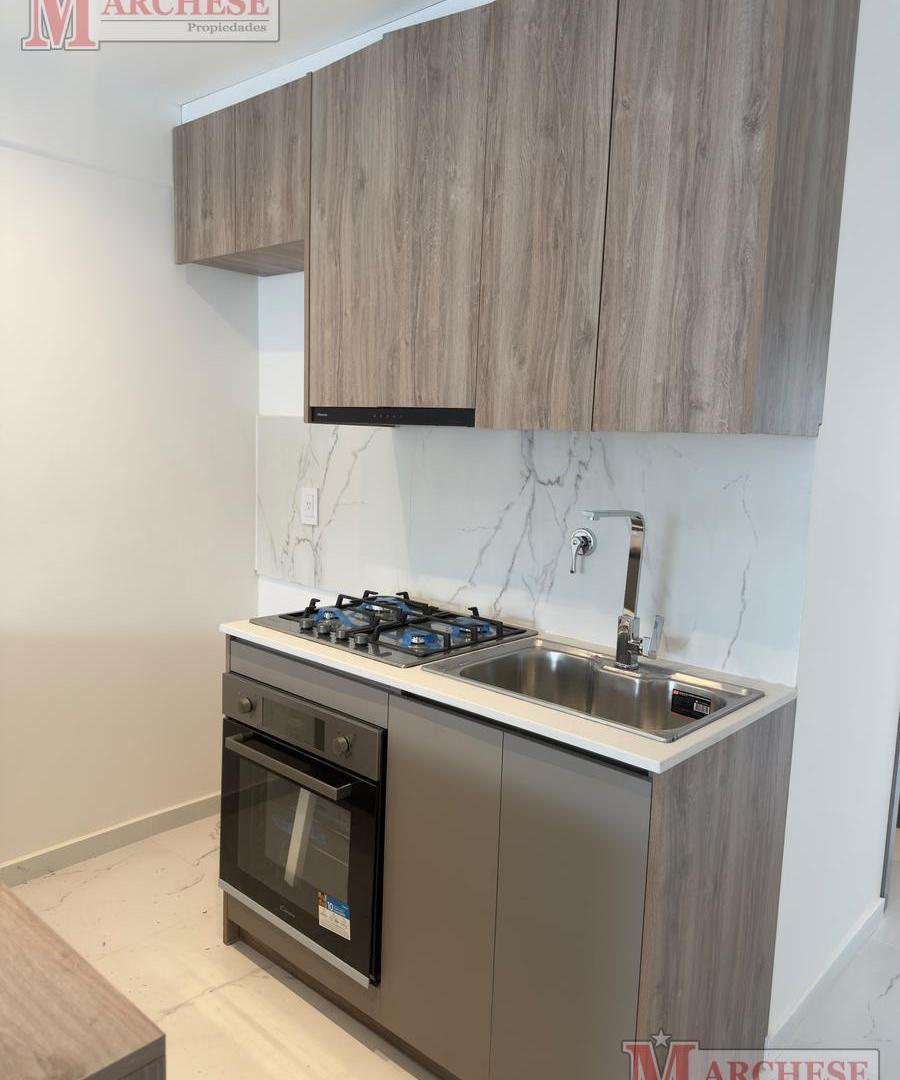 Foto de Edificio en pozo con 6 departamentos semipisos en venta en Ramos Mejía, imagen 4