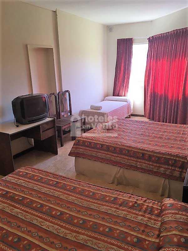 A Orillas del Rio Parana Hotel 3* en Venta 44 Hab. Empedrado - Corrientes 2