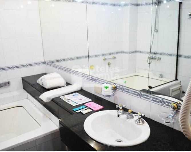 Foto de HOTEL 3 ESTRELLAS EN VENTA - GENERAL ROCA - RIO NEGRO, imagen 4