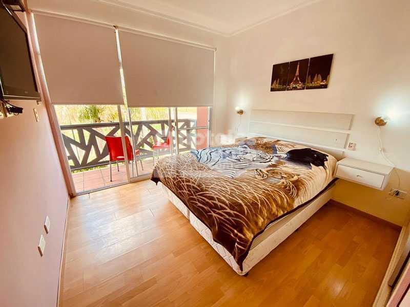 Foto de Apart Hotel en venta - 15 UN - próximo a las Termas de Colón, imagen 2