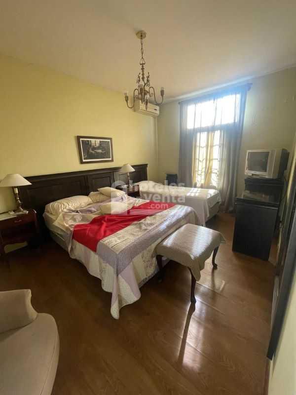 Casona en Venta en Tandil, Interior de Buenos Aires 1