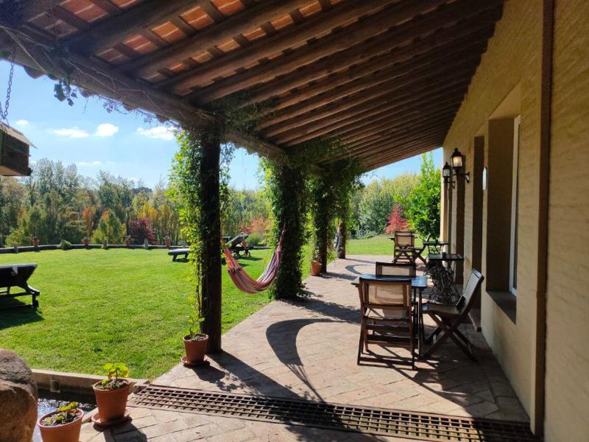 Foto de Complejo de cabañas en venta en Tandil ar-ba16-1i, imagen 2