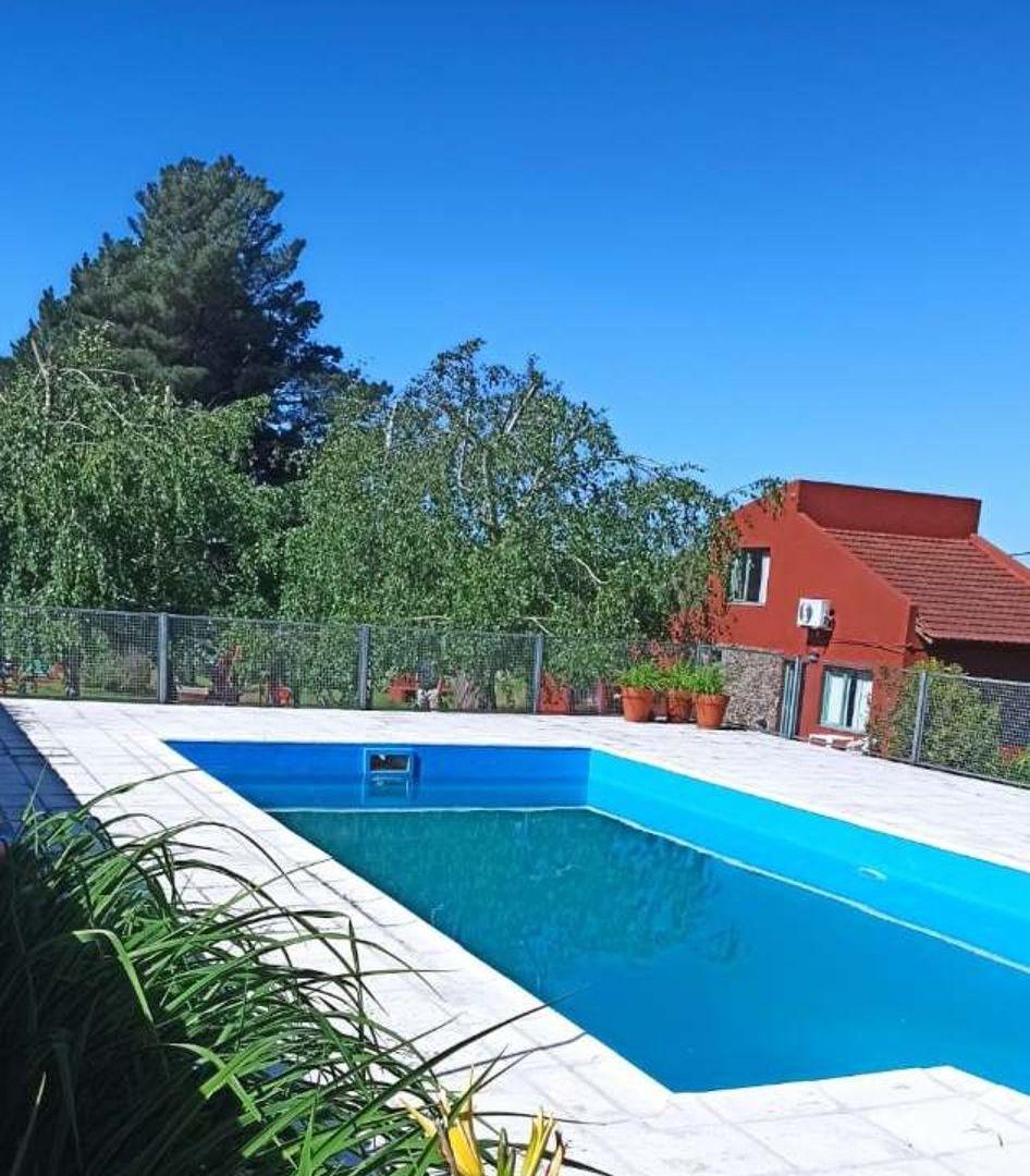 Complejo de 11 cabañas en alquiler en Tandil