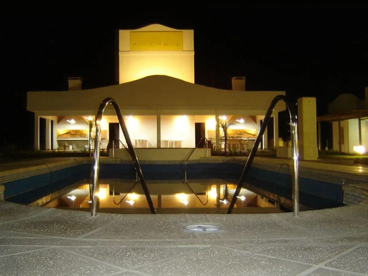 Hotel en Alquiler en Federacion - 92 plazas - en funcionamiento 3
