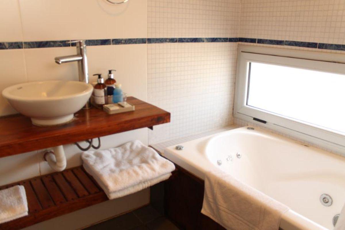 Foto de HOTEL EN ALQUILER SANTA CLARA DEL MAR CAMET NORTE 14 HABITACIONES, imagen 2