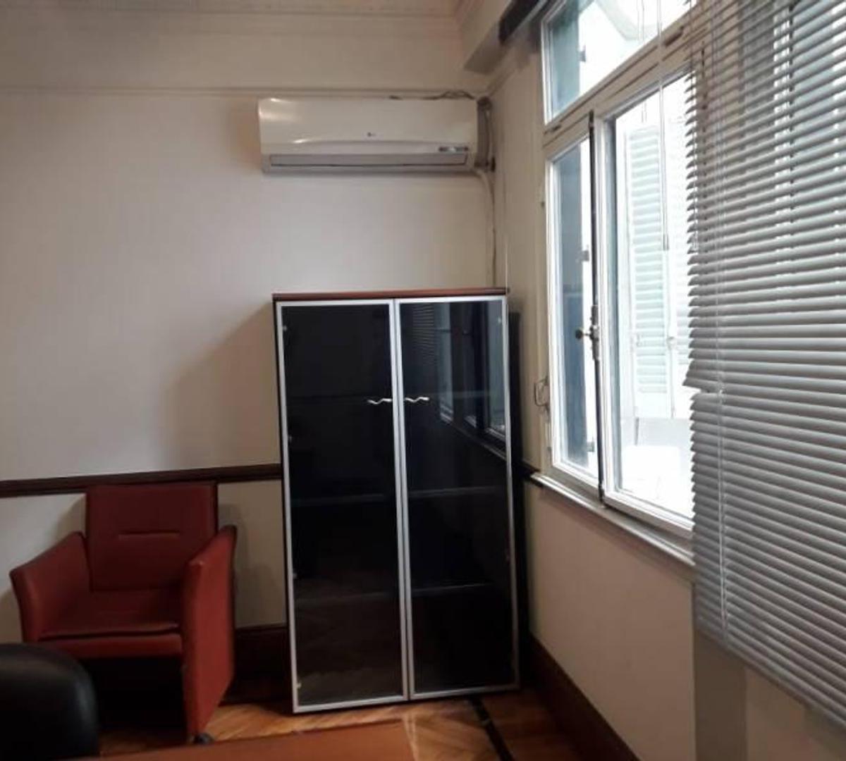 Oficina de Categoria en Edificio Emblematico 5