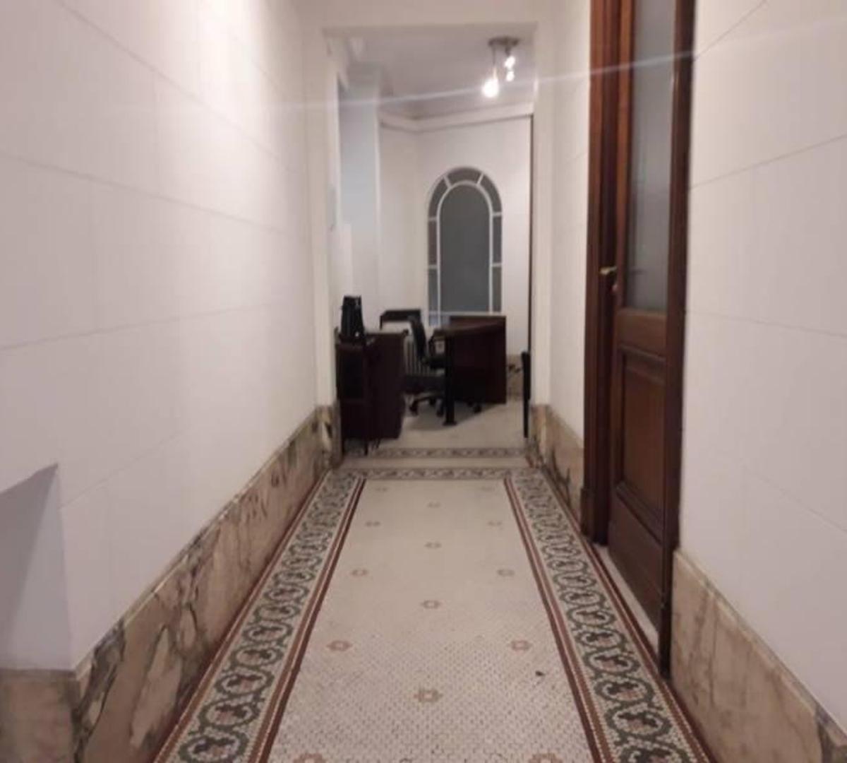 Oficina de Categoria en Edificio Emblematico 4