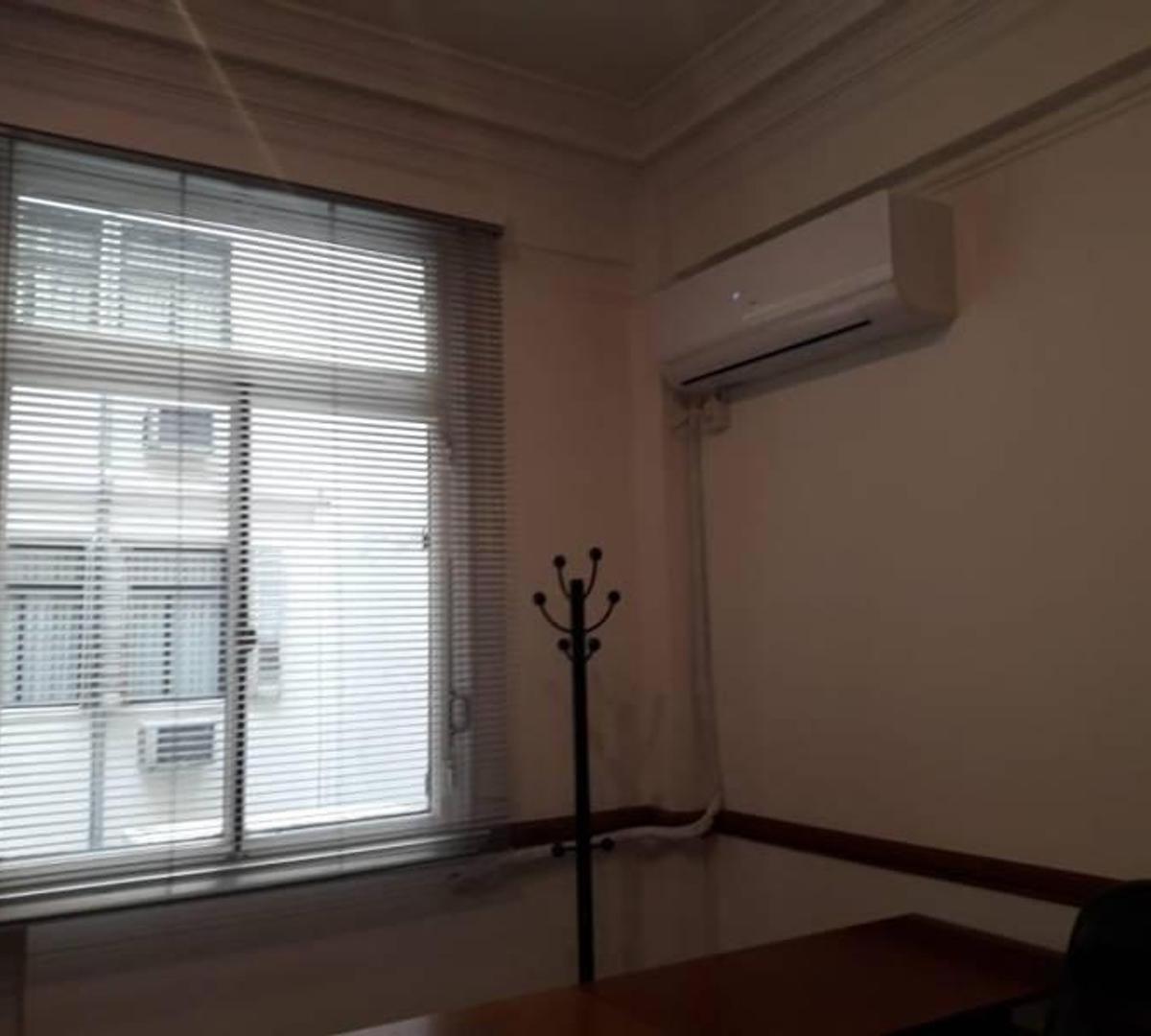 Oficina de Categoria en Edificio Emblematico 2