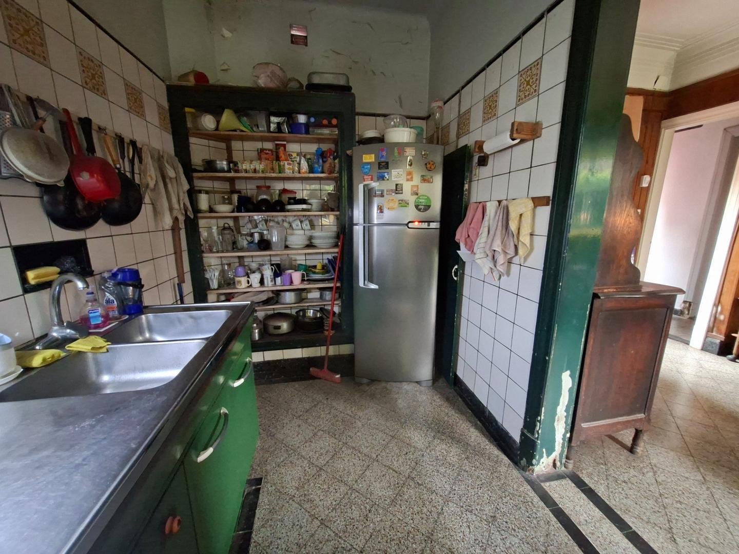 Foto de VENTA CASA CON FONDO FLORESTA HISTÓRICO, imagen 3
