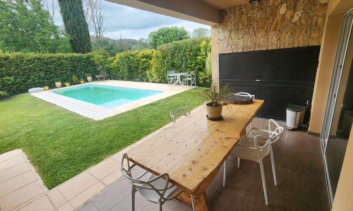 Foto de Casa 5 ambientes. | avenida las Chacras, imagen 2