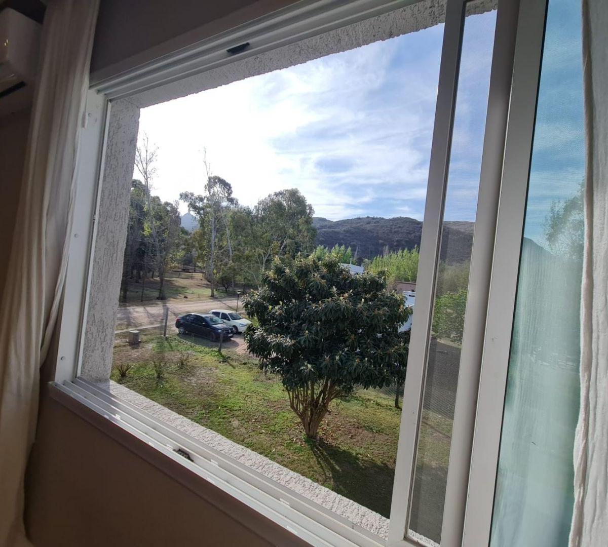 Foto de Casa 5 ambientes. | avenida Las Chacras, imagen 2