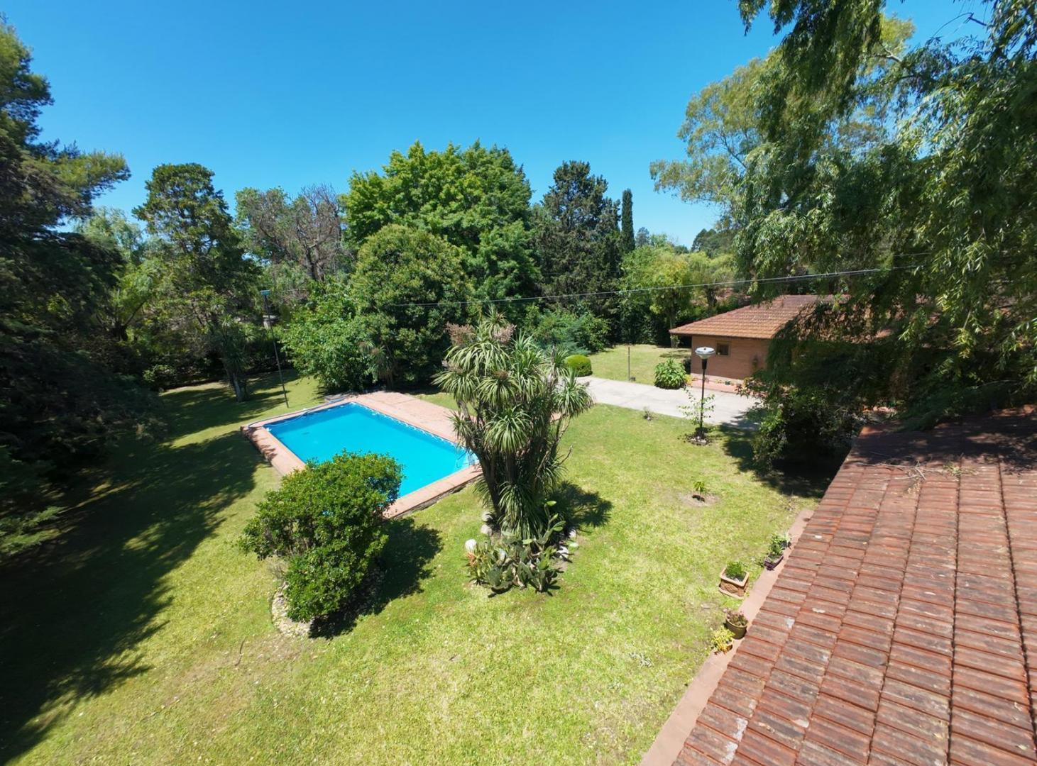 Casa en Venta en Barrio La Unión, Ezeiza 6 ambientes Lote 2400 m2