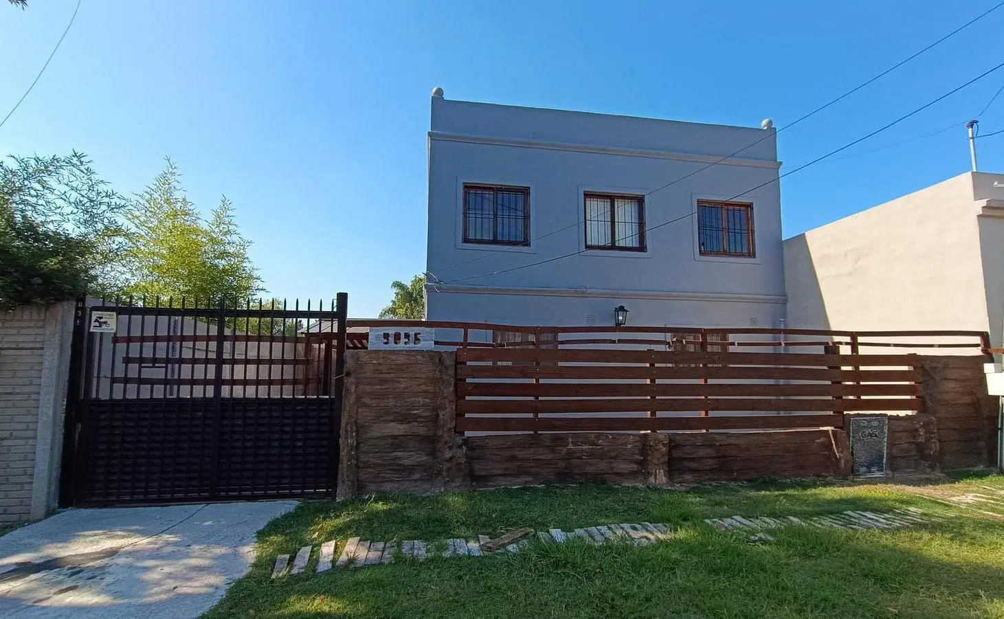 Casa 3 dor con Jardin y Pileta en Pilar 2