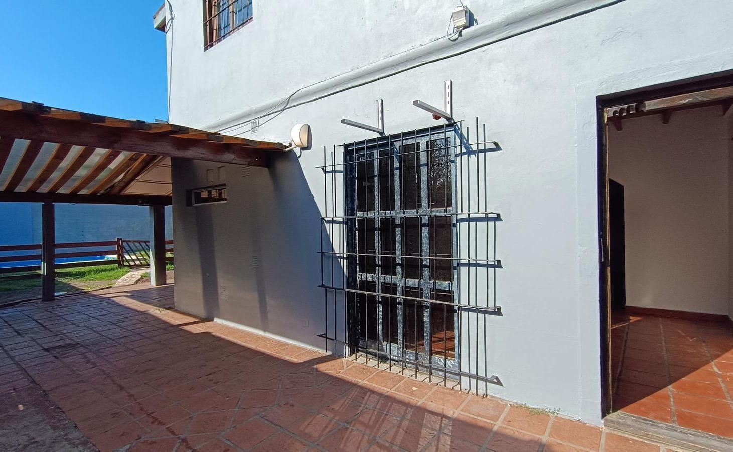 Foto de Casa 3 dor con Jardin y Pileta en Pilar, imagen 5