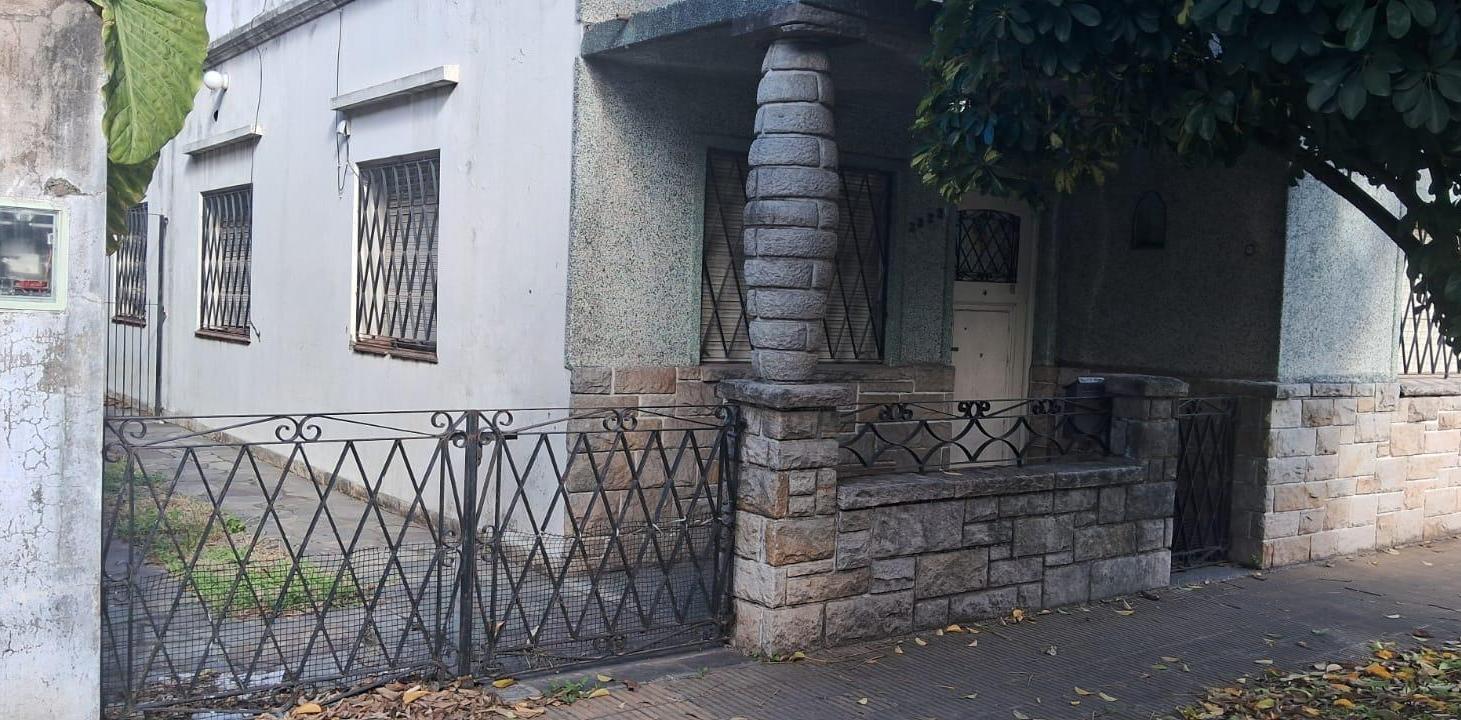 Casa Doble Lote Propio Gran Parque