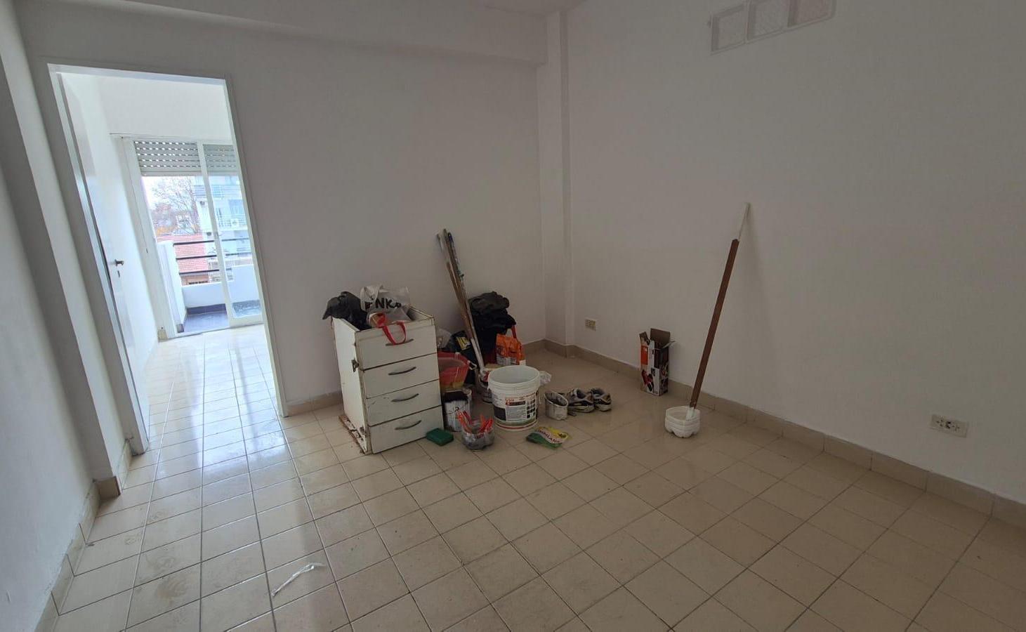 Foto de Departamento 1 Amb Divisible Luminoso OPORTUNIDAD, imagen 1