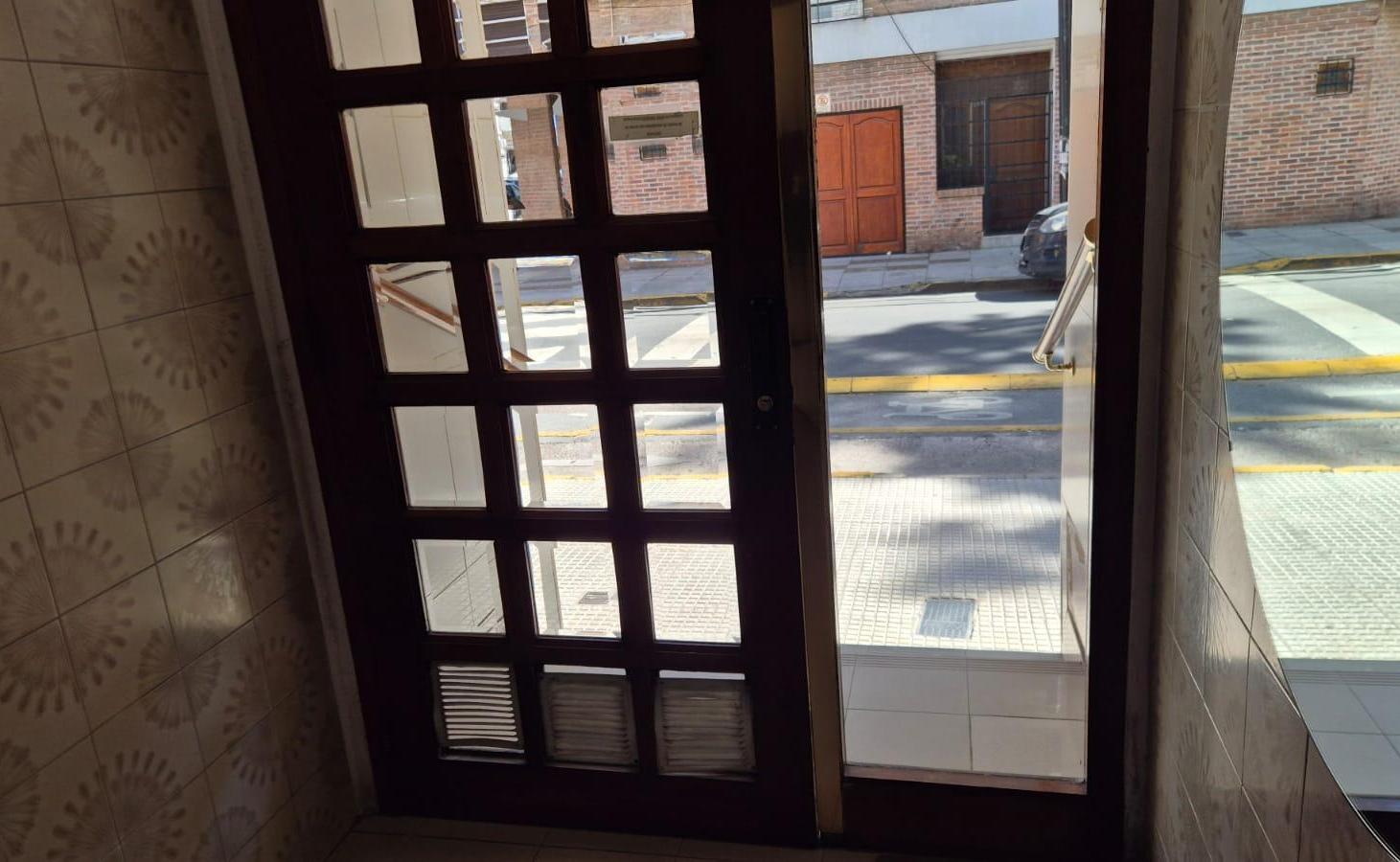 Foto de Departamento 2 Amb Vista OPORTUNIDAD, imagen 3