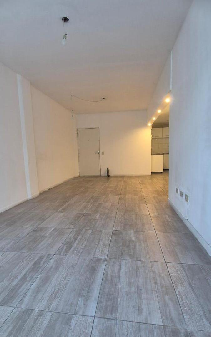 Foto de Departamento 4 amb con Patio 2 bños Bajas Expensas, imagen 5