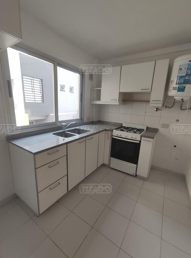 Foto de Departamento 2 ambientes en Alquiler ubicado en Villa Luro, Capital, imagen 5